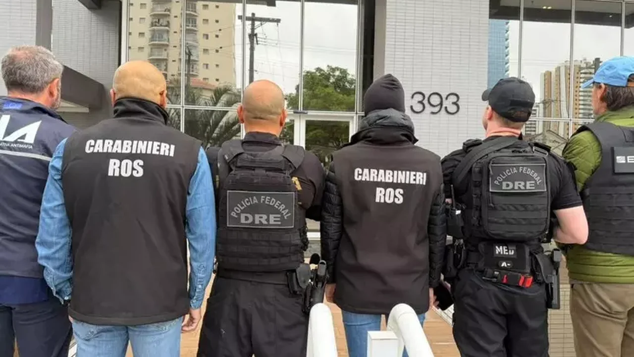 Operação entre Brasil e Itália prende esposa de líder mafioso capturado por tráfico
