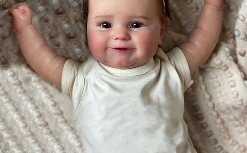 Homem agride bebê de quatro meses achando que era um boneco 'reborn'