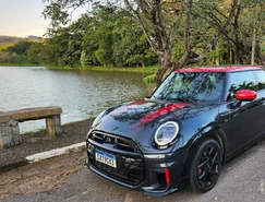 MINI John Cooper Works reforça posicionamento esportivo no Brasil - Sérgio Dias (6).jpeg 