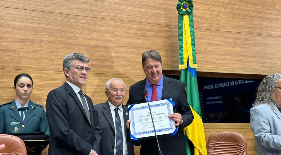 Carlão comemora título de Cidadão Sergipano / Foto: Divulgação