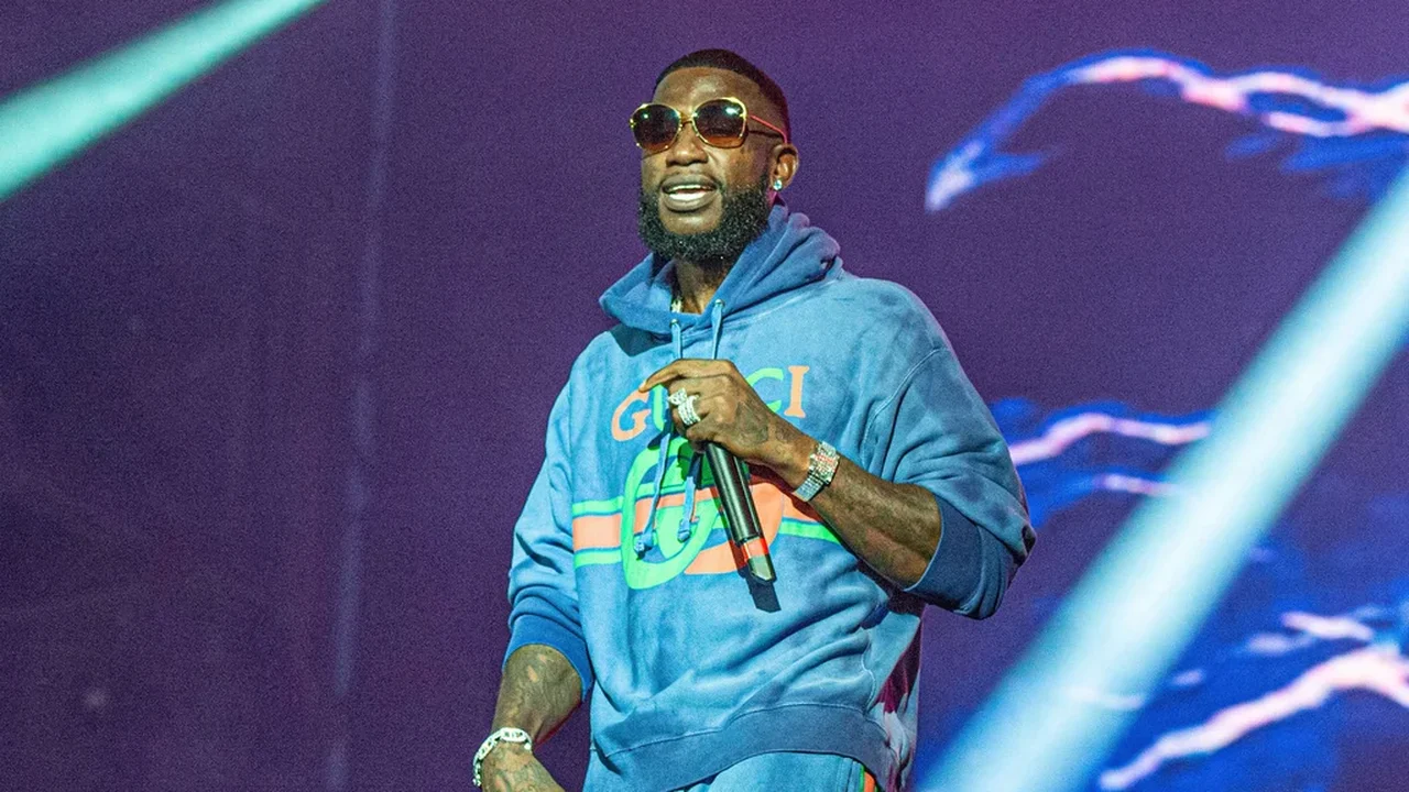 Rapper Pooh Shiesty foi acusado de sequestro devido a uma suposta disputa envolvendo a gravadora do rapper Gucci Mane