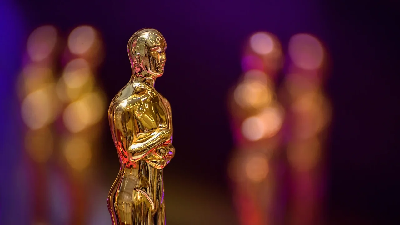 Estatueta do Oscar desaparece após vencedor ser impedido de embarcar com ela em avião