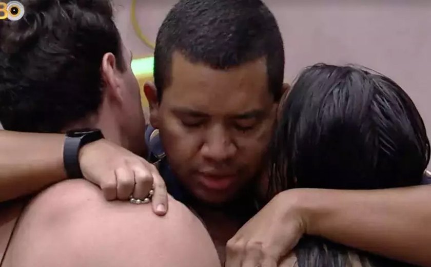 Bruno Gaga pede desculpas ao público após desistência do BBB