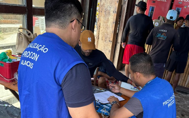 Procon percorre regiões litorâneas de Alagoas com Operação Verão