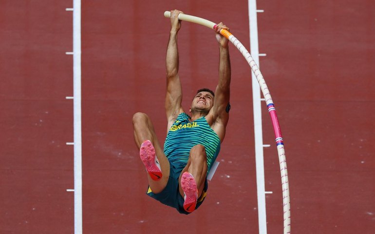 Thiago Braz consegue liminar e tentará vaga olímpica no Troféu Brasil