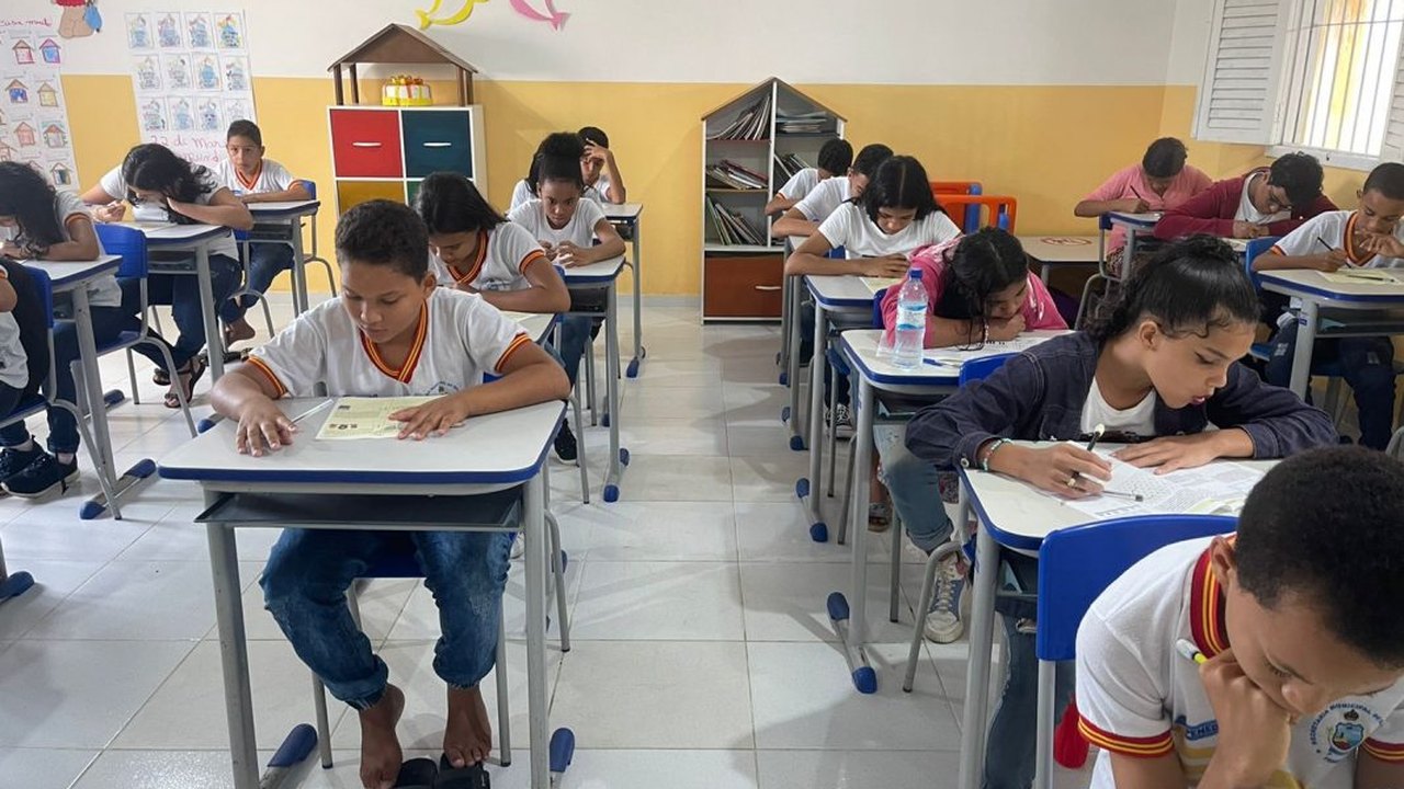 Estudantes da rede municipal de Penedo participam das Olimpíadas de Matemática