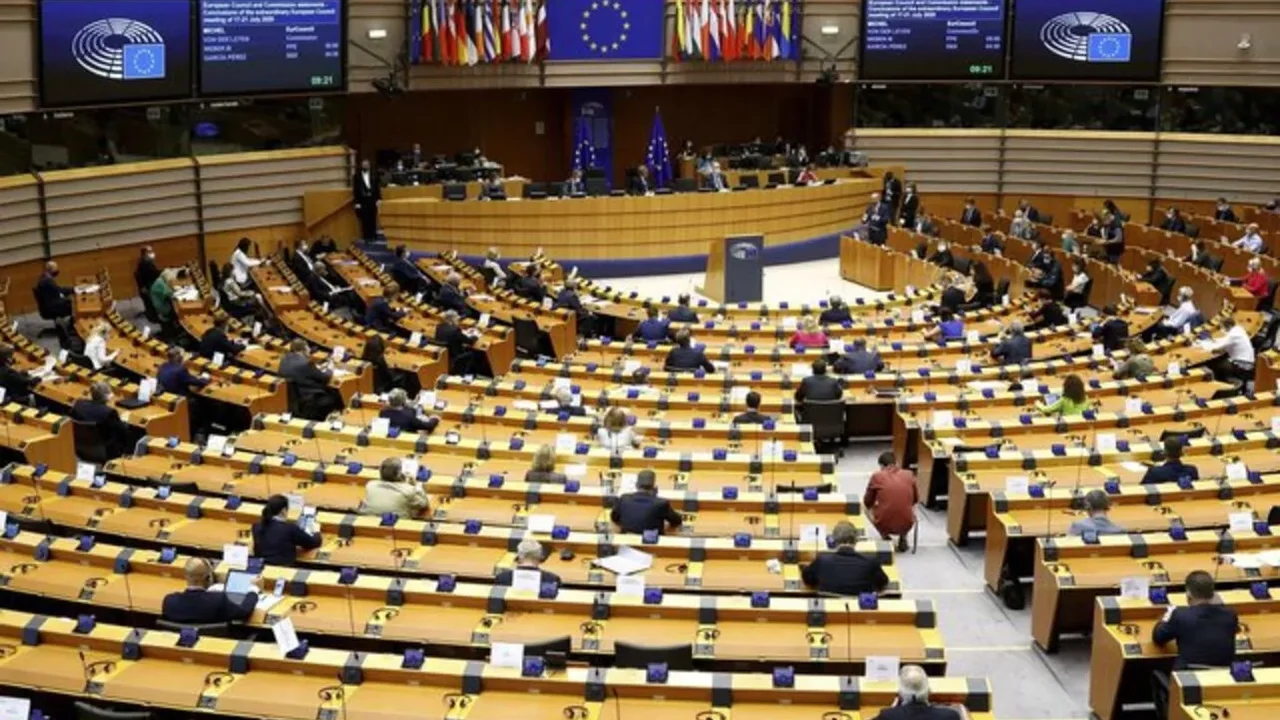 UE: CDU e CSU vencem eleições do Parlamento Europeu na Alemanha, segundo pesquisas preliminares