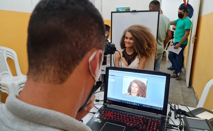 Elâine Souza é indígena