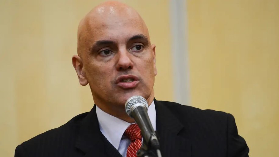Moraes diz que Braga Netto tem acesso a provas e nega mais prazo