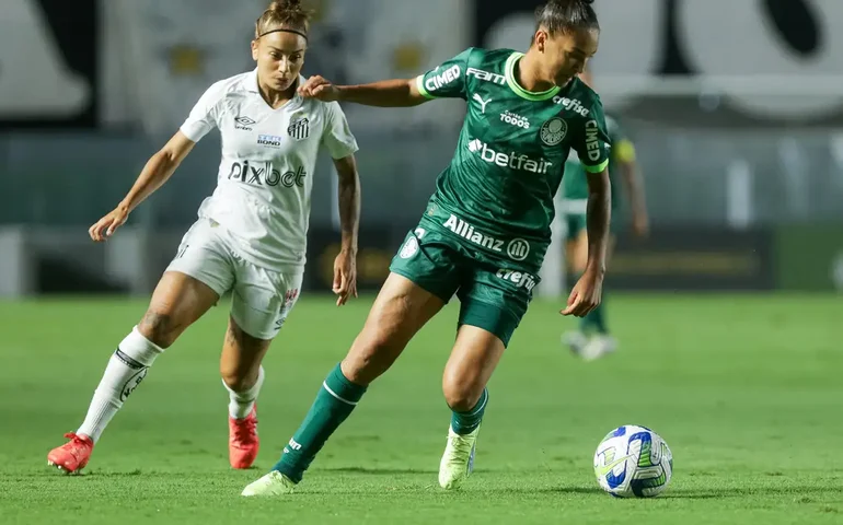 TV Brasil tem sábado com jogos do Brasileiro Feminino e da Série B