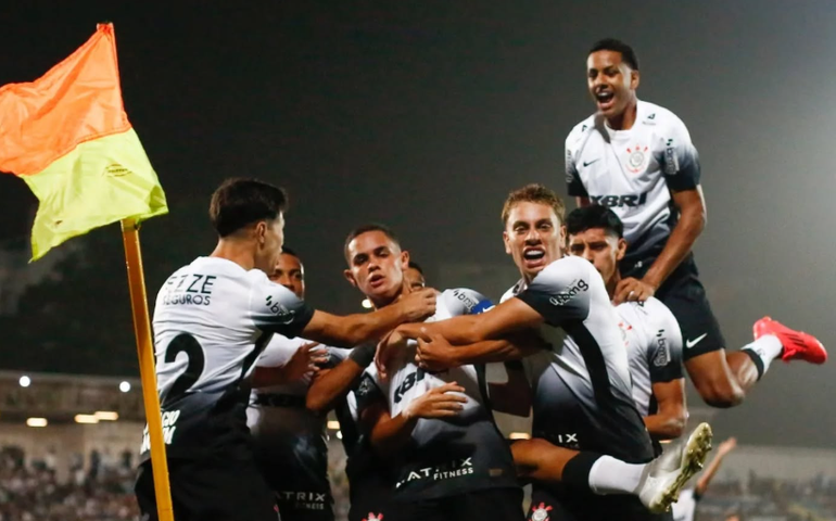 Atual campeão, Corinthians estreia na Copinha com vitória sobre o Porto Velho-RO