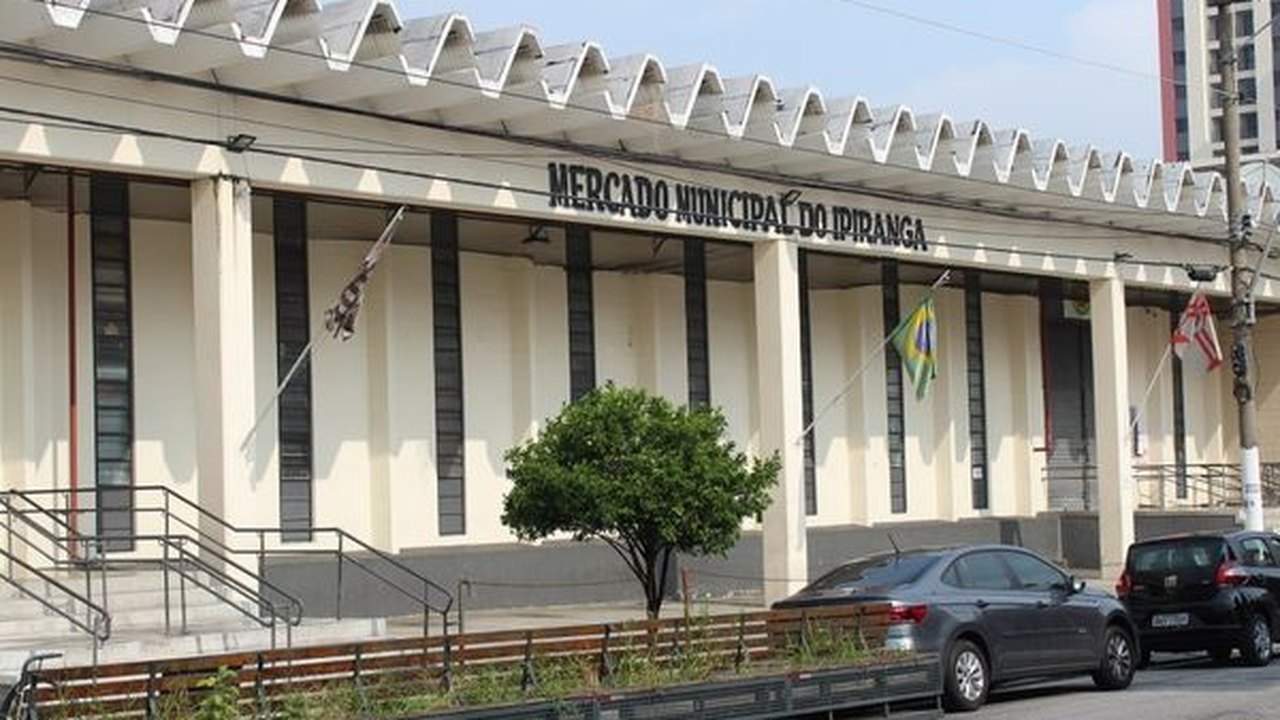 Aos 83 anos, mercado do Ipiranga aposta em qualidade e se renova