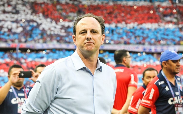 Título brasileiro deve dar condições para Ceni fazer mudanças no Flamengo