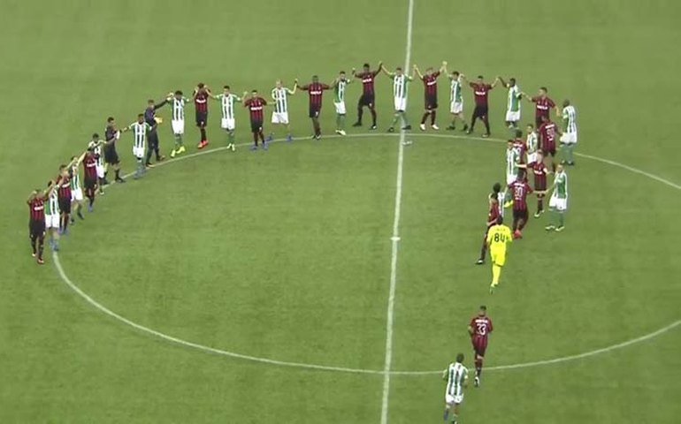 YouTube decide excluir vídeos com fake news sobre urna eletrônica