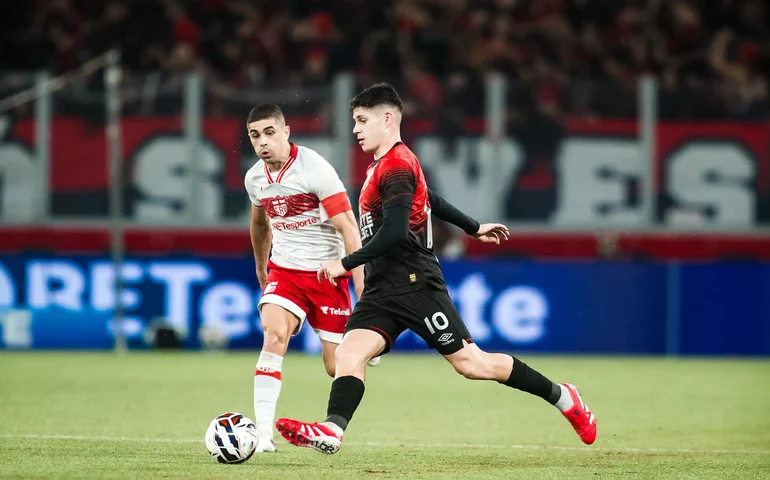 Athletico-PR vence CRB e assume liderança provisória da Série B; Galo cai para terceiro