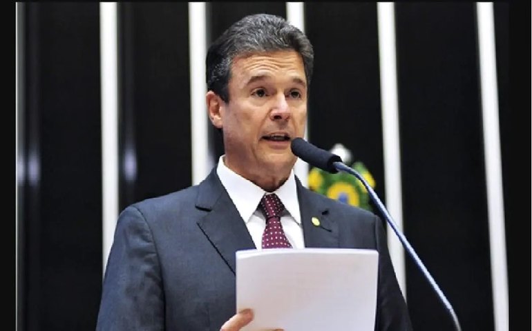 Ministro da Pesca anuncia secretários