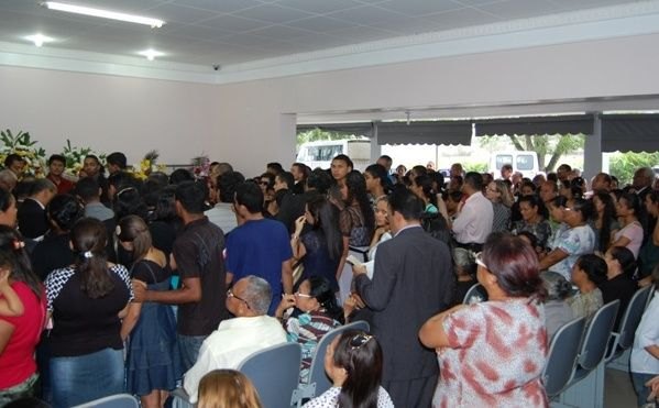 Despedida do Pr. Moisés Lino no Campo Santo Parque das Flores