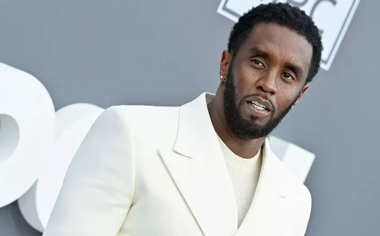 P. Diddy recebe mais uma acusação de estupro em meio a julgamento nos EUA