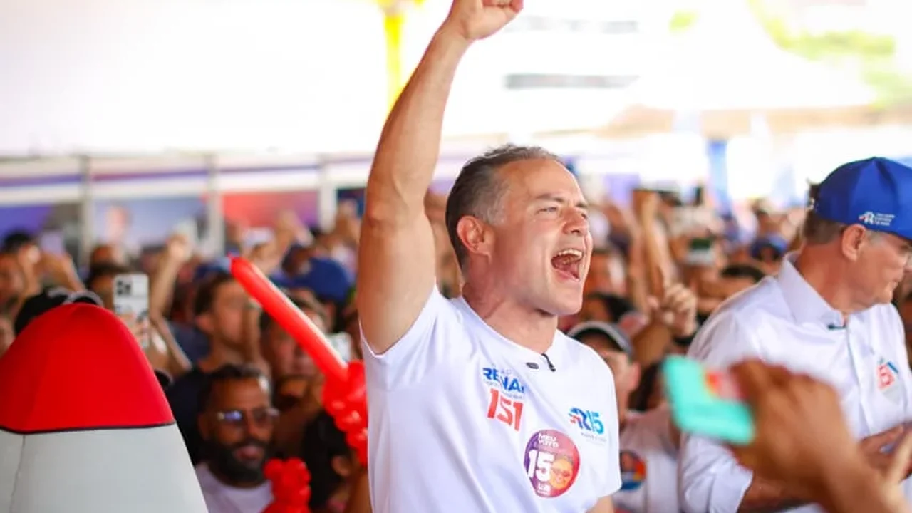 Renan Filho inaugura Comitê de Campanha em Maceió