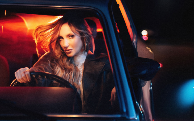 Claudia Leitte lança primeiro capitulo de curta-metragem musical