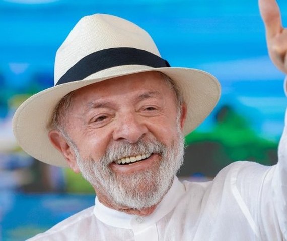 Lula lidera 1º turno e empata no 2º com Flávio Bolsonaro e Ratinho Jr., aponta Real Time Big Data