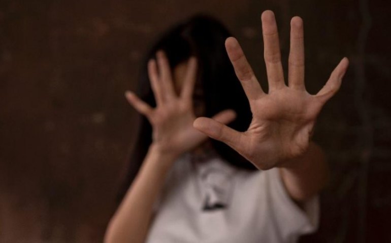 Casal é preso suspeito de torturar o filho de 4 anos, no Trapiche, em Maceió