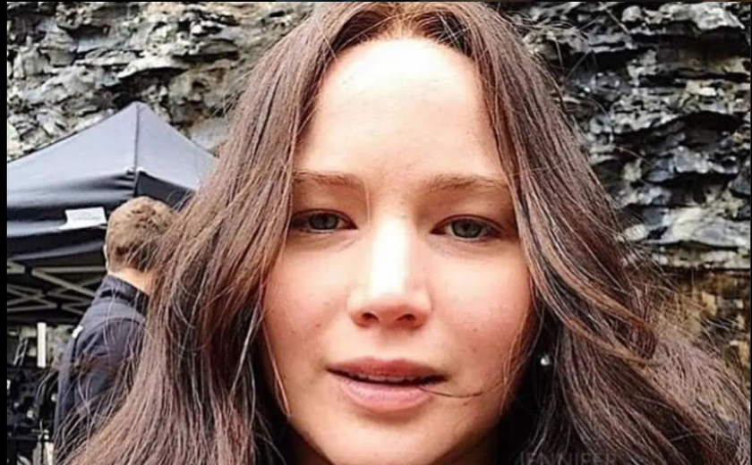 Atriz Jennifer Lawrence aparece com 'barriguinha' e anuncia gravidez do segundo filho