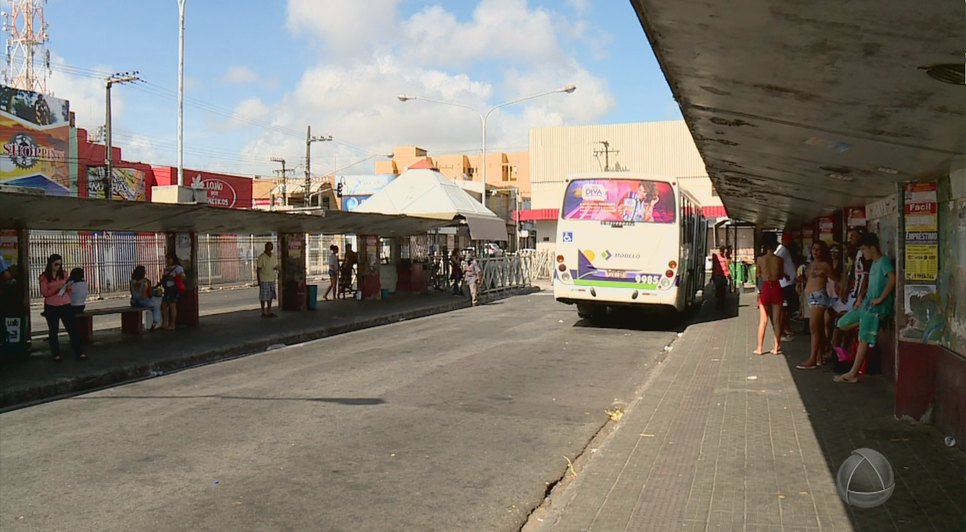 Terminais de integração estão há anos em situação precária