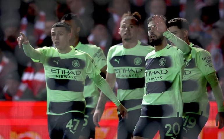 City passa sem sustos pelo Bristol e avança às quartas da Copa da Inglaterra