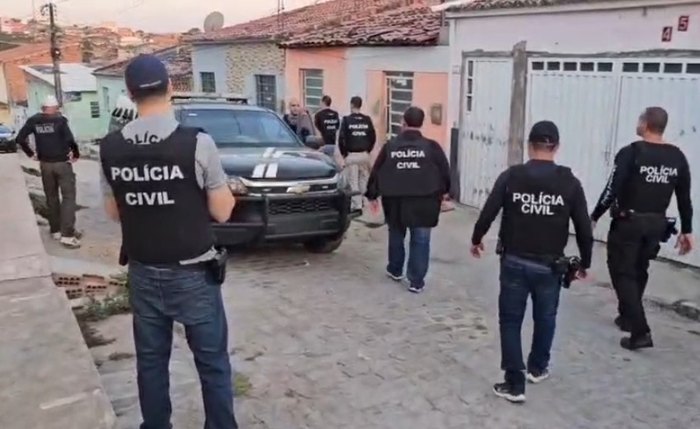 Polícia deflagra Operação Folhas Secas e cumpre mandado contra organização criminosa em Santana Ipanema