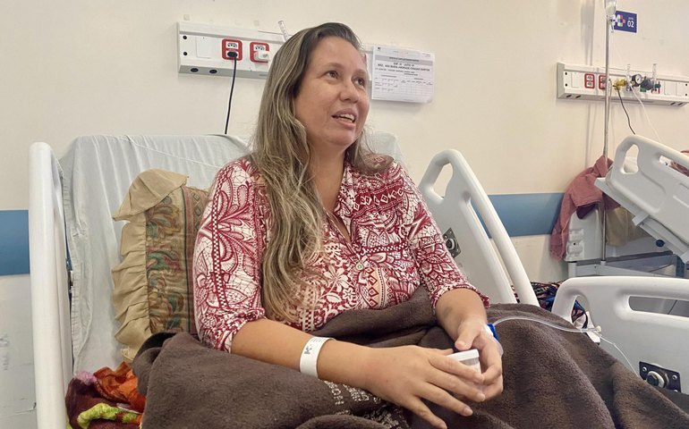 Hospital Metropolitano devolve qualidade de vida à paciente com complicação grave de cálculo renal