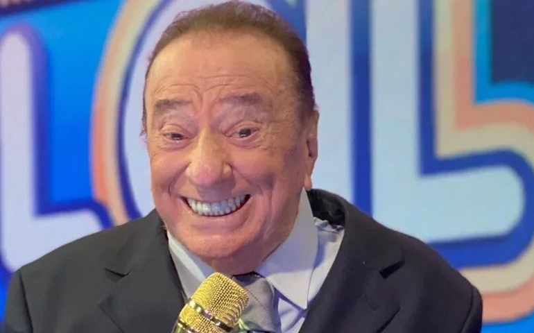 Raul Gil choca a web com sua opinião sobre o casamento entre homossexuais