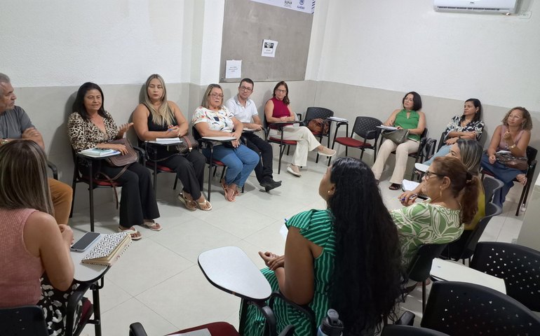 Sesau reúne Câmara Técnica de Humanização para discutir ações na rede pública de saúde