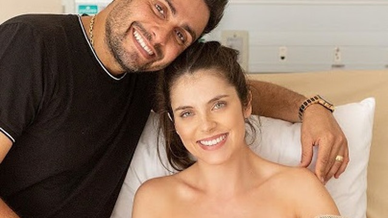 Nasce filho do cantor Mano Walter com Débora Silva