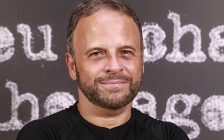 Marcos Breda recebe alta hospitalar após acidente de moto