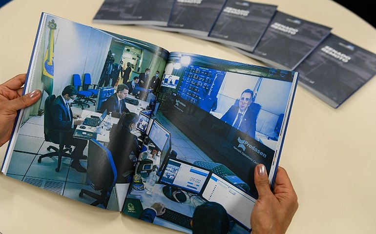 'Senado Remoto': livro retrata ação do Legislativo durante a pandemia