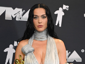 Katy Perry diz que relacionamento com Justin Trudeau transformou sua vida após fase difícil