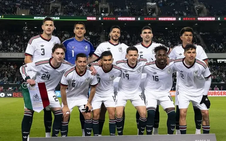 México divulga convocação para a Copa do Mundo com narração de Chaves; Ochoa é destaque