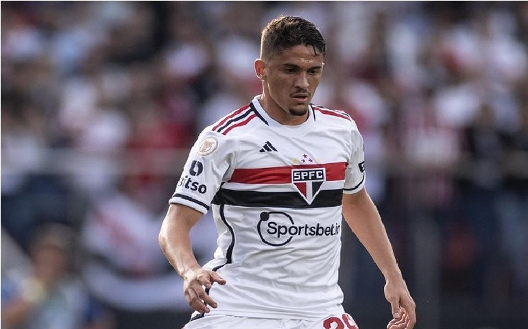 Pablo Maia é liberado pelo São Paulo após morte do pai e pode ser desfalque contra o Palmeiras