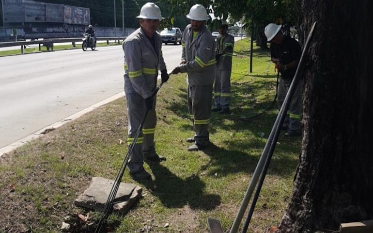 Prefeitura repõe cabos elétricos depois de furto na parte alta de Maceió