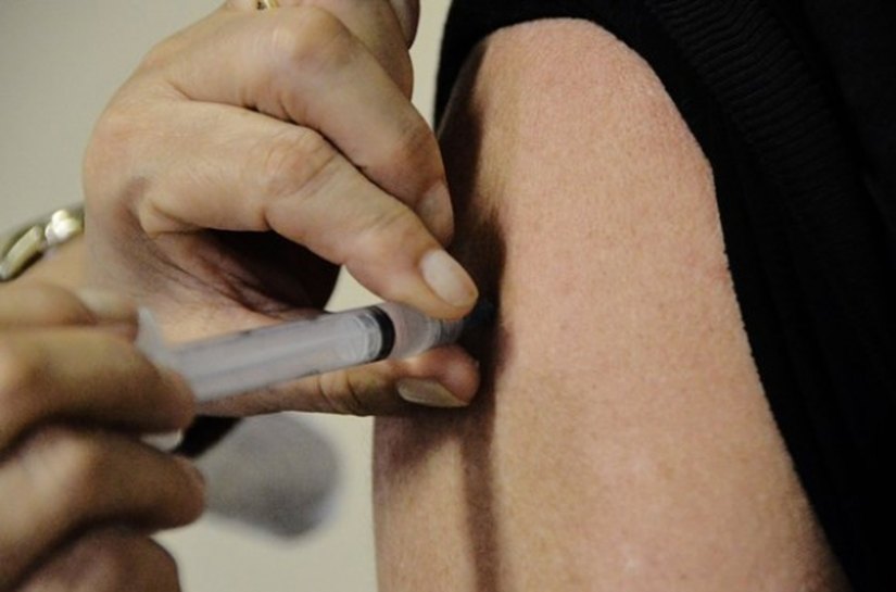 Sesau orienta sobre documentos que público-alvo da vacina H1N1 deve portar