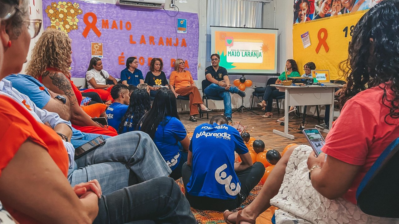 Seades promove roda de conversa sobre Maio Laranja com servidores