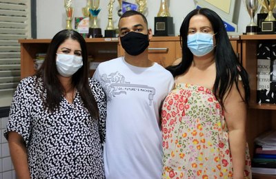 Estudantes da rede estadual são destaque na redação do Enem 2021