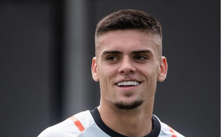 Vasco confirma a venda de Gabriel Pec para o Los Angeles Galaxy e jogador faz emotiva despedida