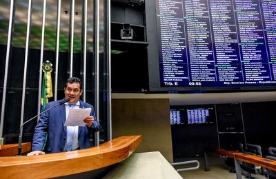 Severino Pessoa comemora aprovação da PL 1075 que prevê renda emergencial para trabalhadores da cultura 