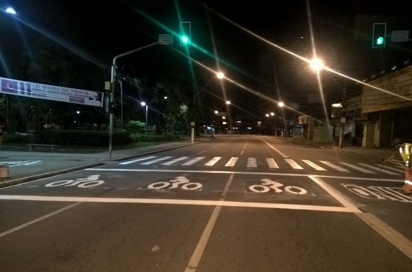 SMTT implanta área de segurança para motociclistas na Fernandes Lima