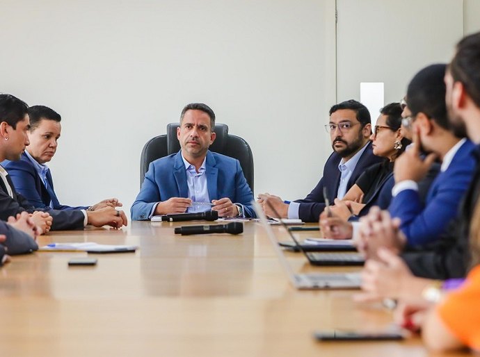 ”Queremos incluir 3 mil famílias no Plano de Reparação”, diz Paulo Dantas à AGU