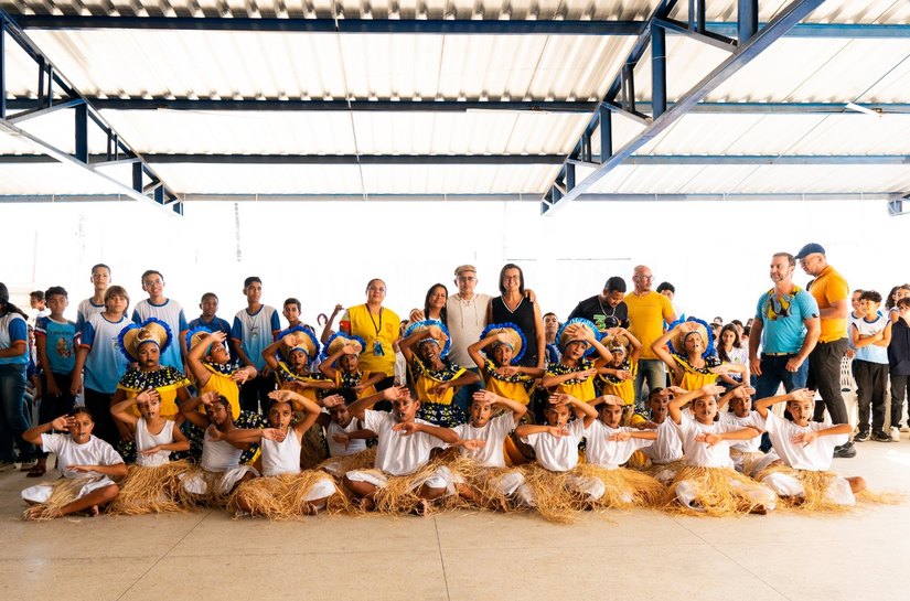 Arte em Movimento conecta escolas da rede municipal por meio da cultura