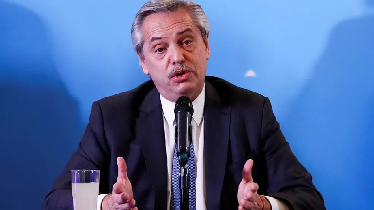 ‘Pelo Brasil passou Bolsonaro, pela Argentina passou o Macri’, diz Fernández