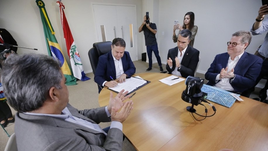 Governo investe em parceria com entidades para fortalecimento do turismo em Alagoas